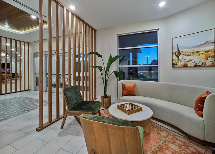 Springhill By Marriott Phoenix Hotel